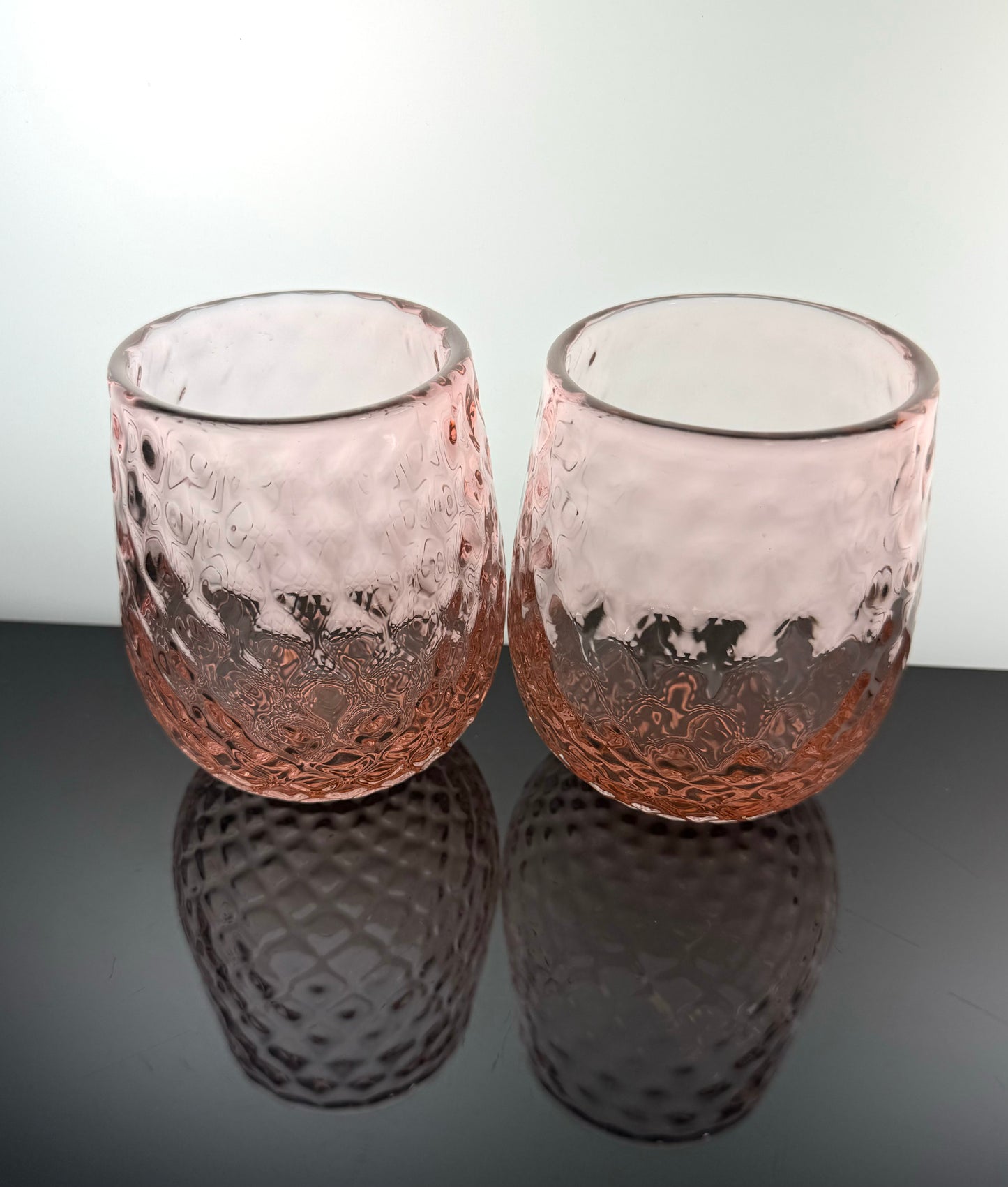 Aurora Wine Glass